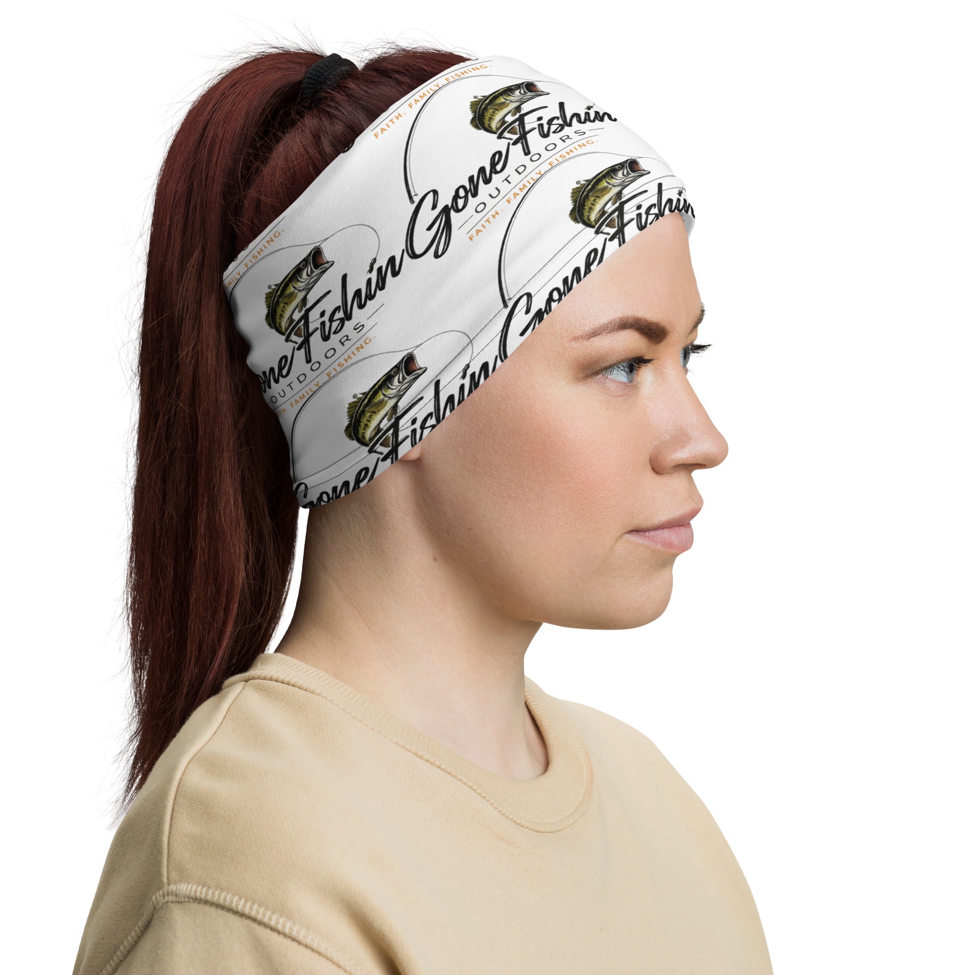 GoneFishin Outdoors fishing neck gaiter worn as a face covering-3